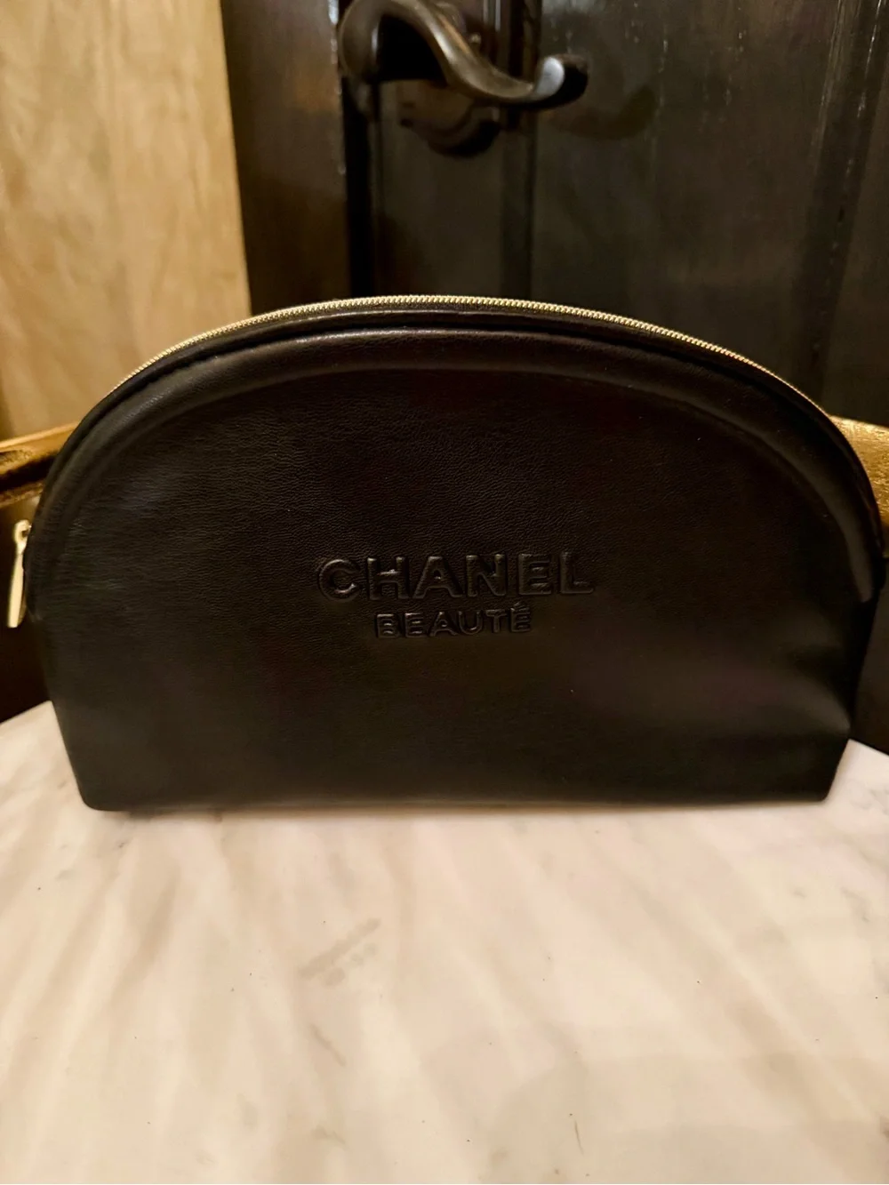 New in Box CHANEL Limited Edition Purple Makeup Bag Brush Travel Set 5 Piece CC